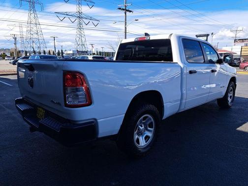 Bright White Clearcoat 2022 RAM 1500 Tradesman