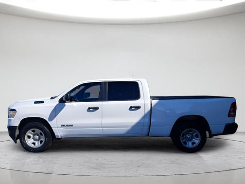 Bright White Clearcoat 2022 RAM 1500 Tradesman