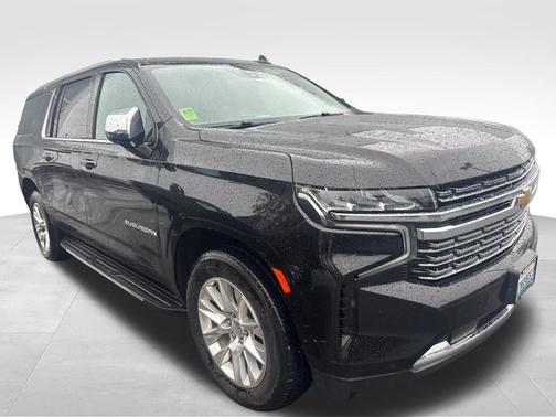 Black 2022 Chevrolet Suburban Premier
