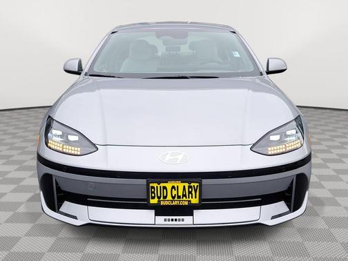 2025 Hyundai IONIQ 6 SEL