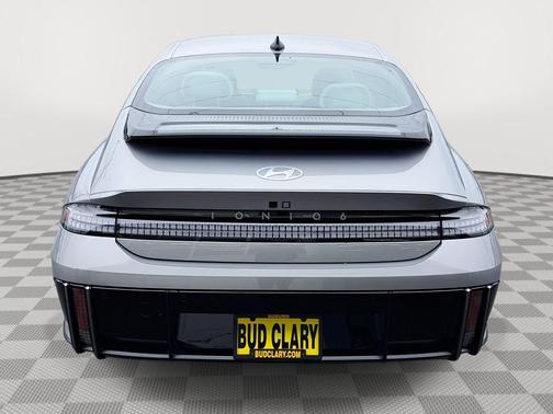 2025 Hyundai IONIQ 6 SEL