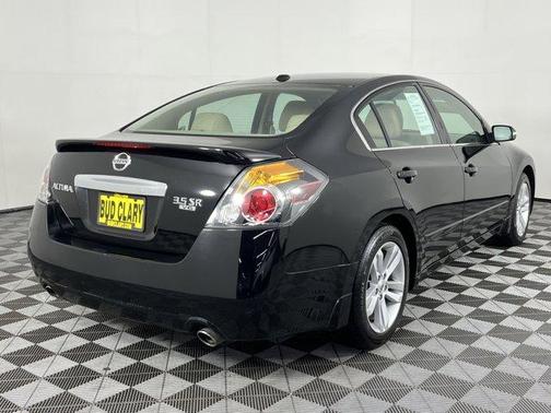 2012 Nissan Altima 3.5 SR