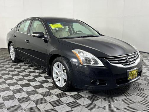 2012 Nissan Altima 3.5 SR