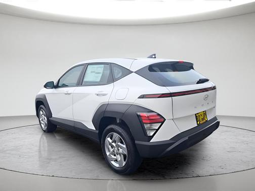 Atlas 2026 Hyundai KONA SE