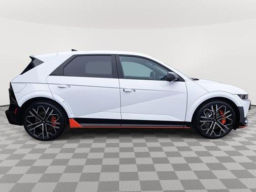 2025 Hyundai IONIQ 5 N Base