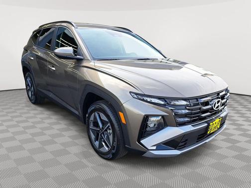 2026 Hyundai TUCSON Hybrid 