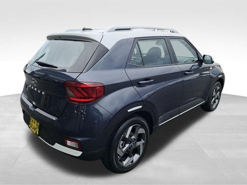Denim 2026 Hyundai VENUE SEL