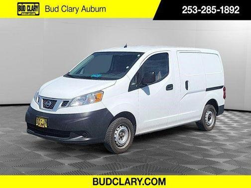 2017 Nissan NV200 S