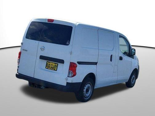 2017 Nissan NV200 S