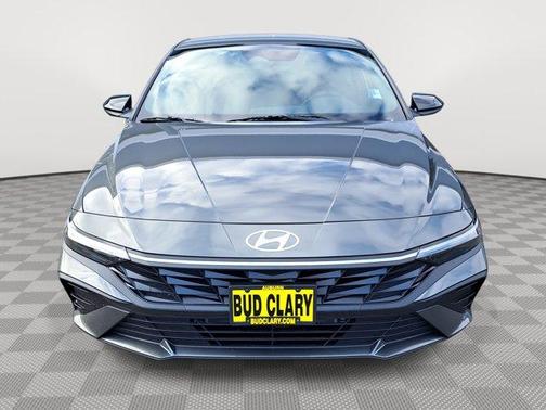 2025 Hyundai ELANTRA HEV SEL Sport