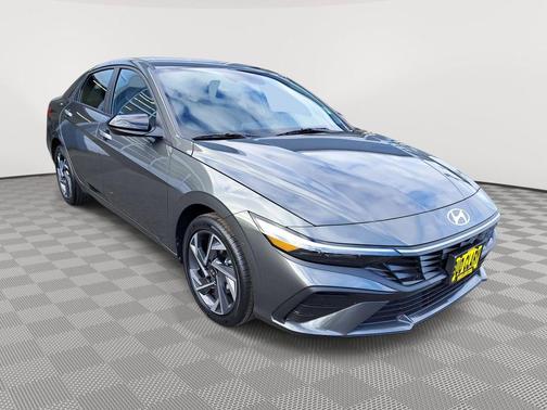 2025 Hyundai ELANTRA HEV SEL Sport