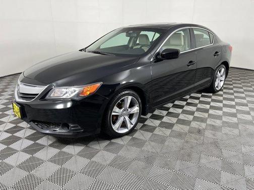 2013 Acura ILX 2.0L w/Premium Package