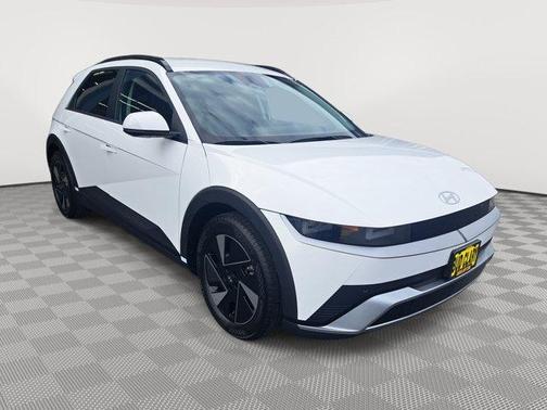 2025 Hyundai IONIQ 5 SEL