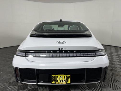 2025 Hyundai IONIQ 6 SEL