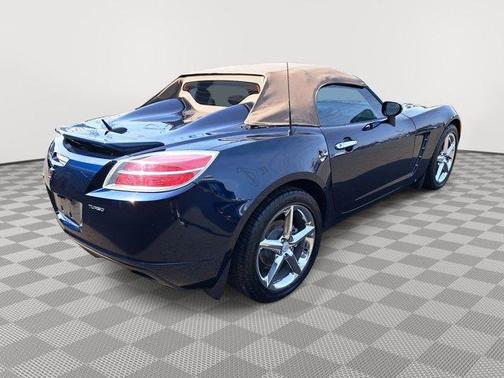 2007 Saturn Sky Red Line