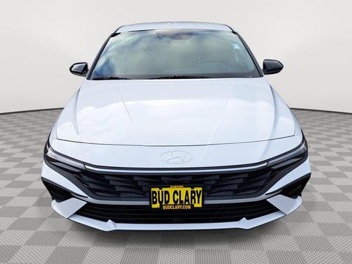 2025 Hyundai ELANTRA HEV SEL Sport