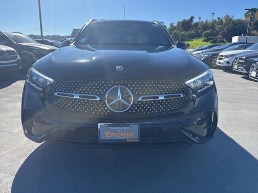 2025 Mercedes-Benz GLC 300 Base