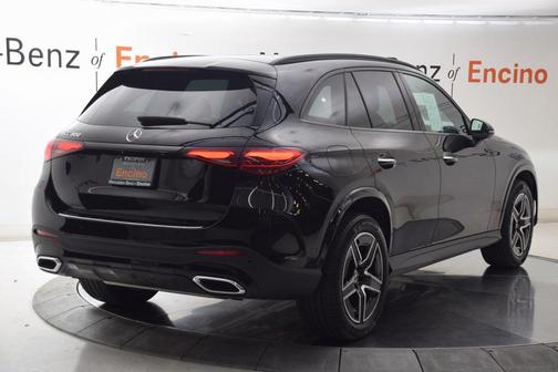 2025 Mercedes-Benz GLC 300 Base