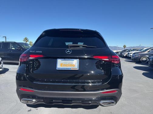 2025 Mercedes-Benz GLC 300 Base