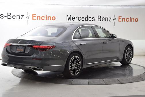 Selenite Grey Metallic 2025 Mercedes-Benz S-Class S 580 4MATIC