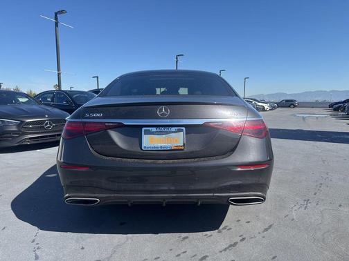 Graphite Gray Metallic 2023 Mercedes-Benz S-Class 4MATIC