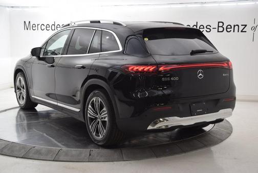 Black 2027 Mercedes-Benz EQS 400 EQS 400