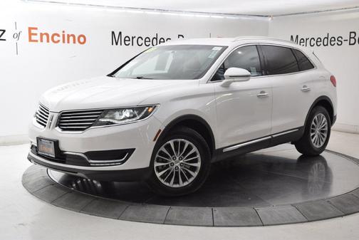 White Platinum Clearcoat Metallic 2018 Lincoln MKX Select