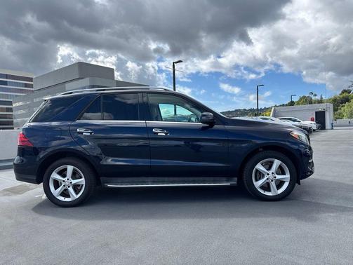 Lunar Blue Metallic 2017 Mercedes-Benz GLE 350 4MATIC