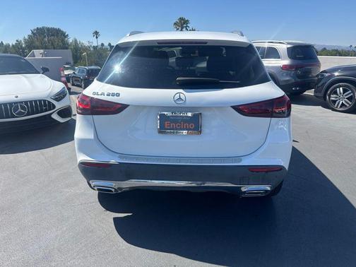 Polar White 2023 Mercedes-Benz GLA 250 Base