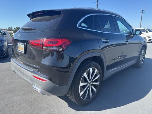 2023 Mercedes-Benz GLA 250 Base