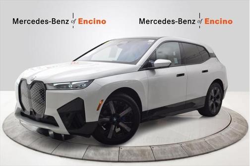 2025 BMW iX xDrive50