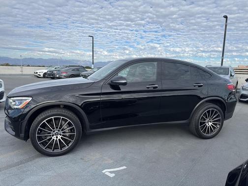 2022 Mercedes-Benz GLC 300 4MATIC Coupe