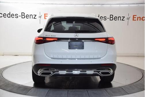 2025 Mercedes-Benz GLC 300 Base