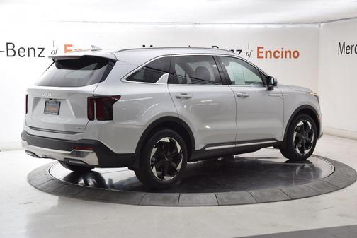 Silky Silver 2025 Kia Sorento Hybrid EX