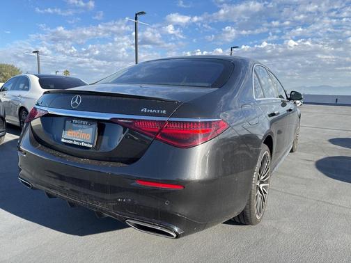 2022 Mercedes-Benz S-Class 4MATIC