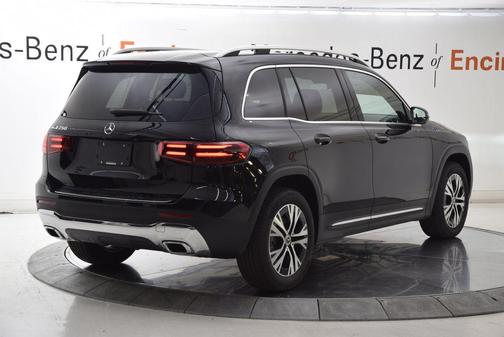 Night Black 2026 Mercedes-Benz GLB 250 Base