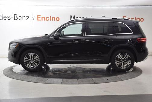 Night Black 2026 Mercedes-Benz GLB 250 Base