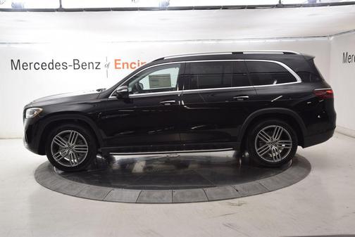 Black 2026 Mercedes-Benz GLS 450 4MATIC