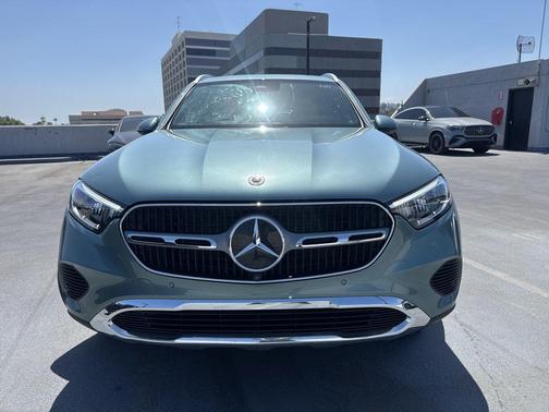 Verde Silver Metallic 2025 Mercedes-Benz GLC 350e Base