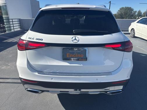 2025 Mercedes-Benz GLC 300 Base