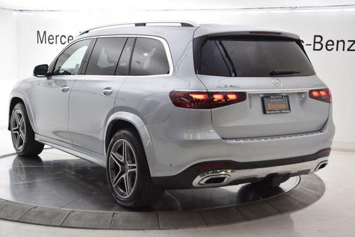 2025 Mercedes-Benz GLS 450 4MATIC