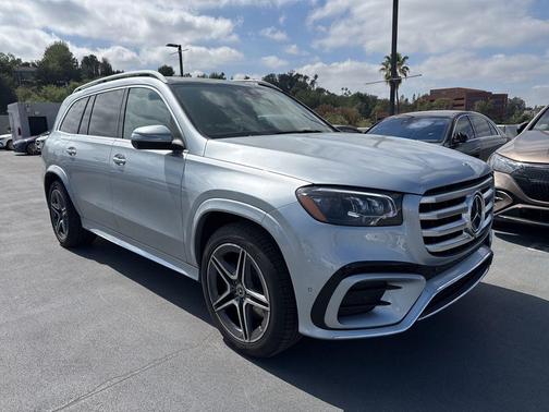 2025 Mercedes-Benz GLS 450 4MATIC