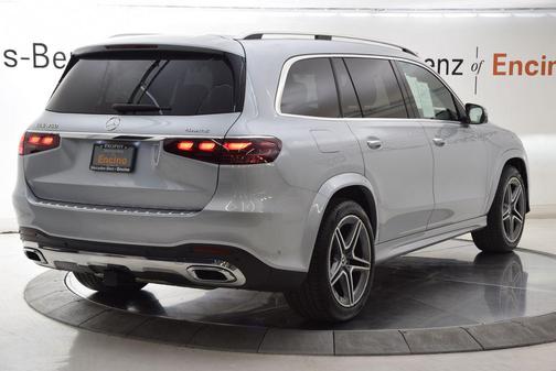 2025 Mercedes-Benz GLS 450 4MATIC