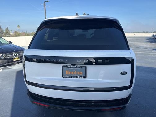 2023 Land Rover Range Rover P400 SE