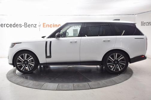 2023 Land Rover Range Rover P400 SE