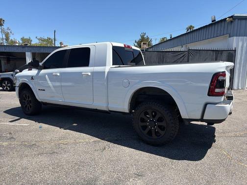 Bright White Clearcoat 2022 RAM 2500 Laramie Mega Cab 4x4 6'4' Box