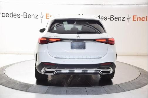 2025 Mercedes-Benz GLC 350e Base