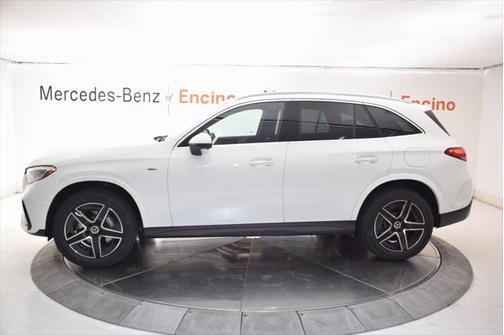 2025 Mercedes-Benz GLC 350e Base