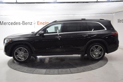 2025 Mercedes-Benz GLS 450 4MATIC