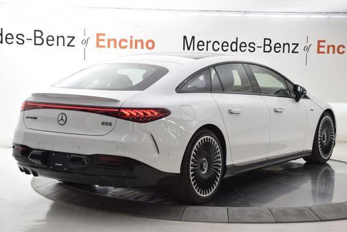 MANUFAKTUR Moonlight White Metallic 2025 Mercedes-Benz AMG EQS 4MATIC